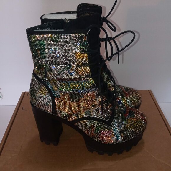 ANKLE BOOTS - Picture 2 of 7